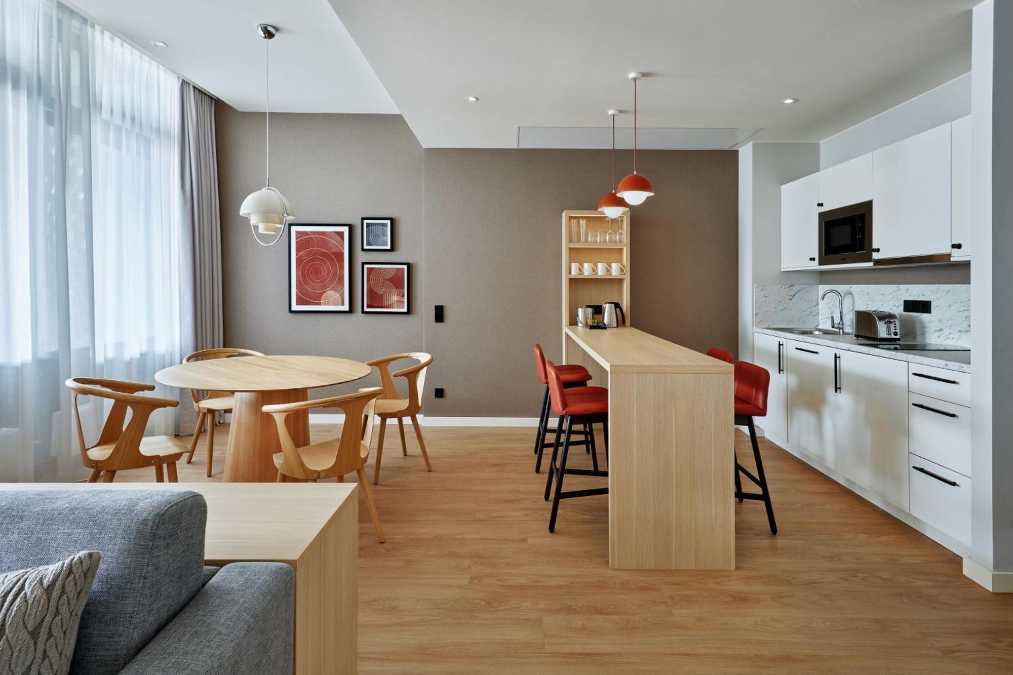 Four Points By Sheraton Hotel
