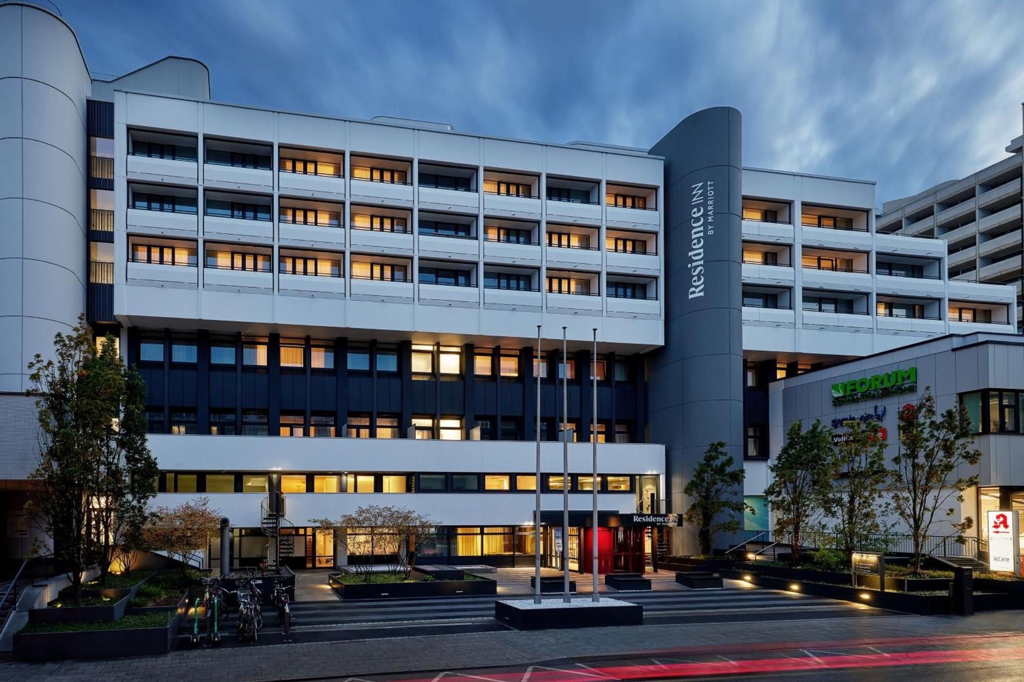 Four Points By Sheraton Hotel 4*
