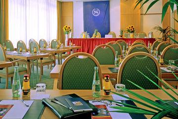 Four Points By Sheraton Hotel